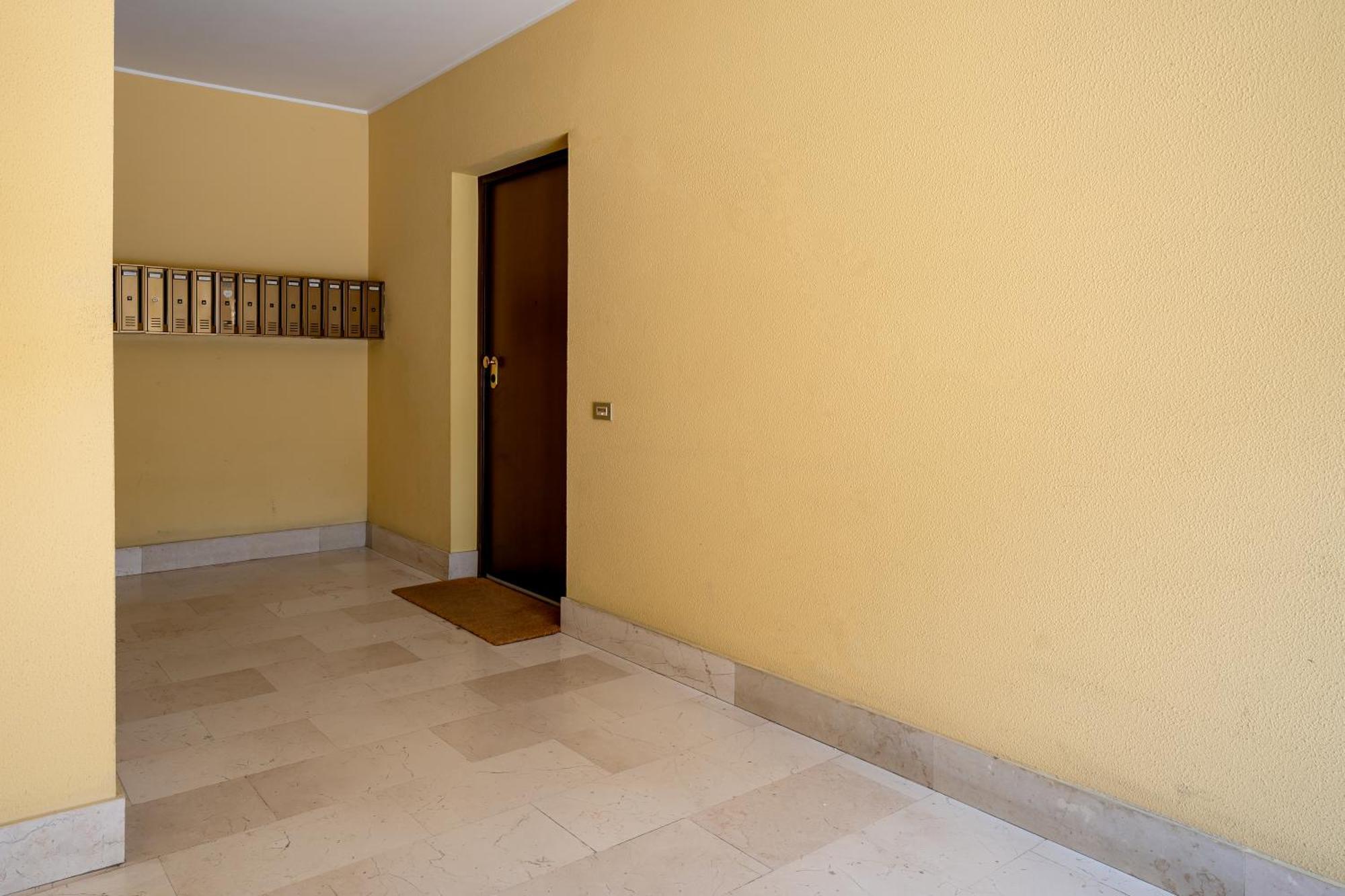 Kalbia Apartment Or Rooms Renovated, Functional, Intimate And More Cagliari Exterior photo