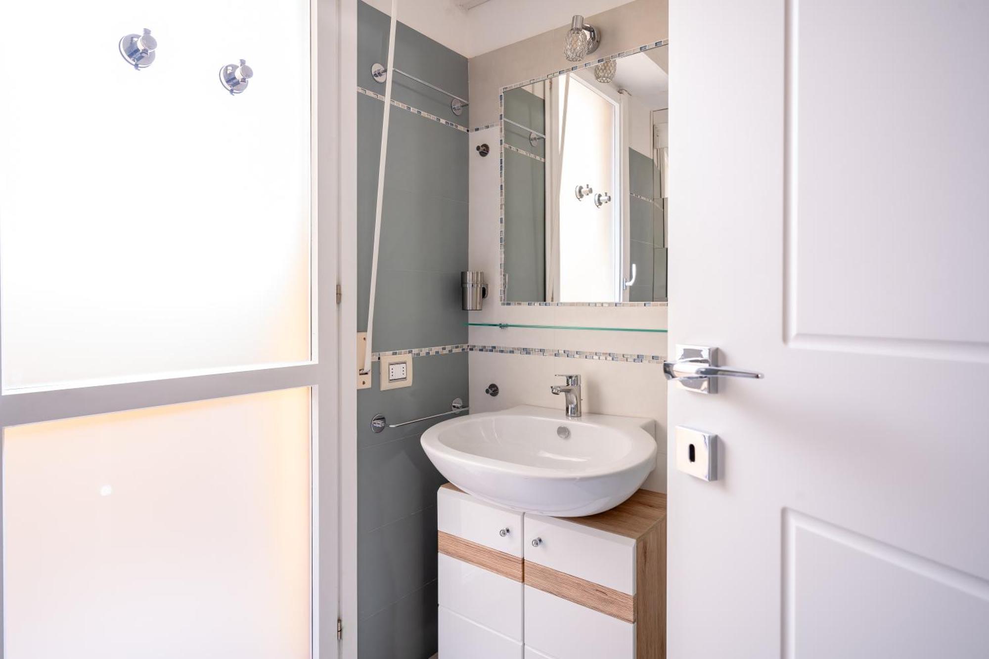 Kalbia Apartment Or Rooms Renovated, Functional, Intimate And More Cagliari Exterior photo