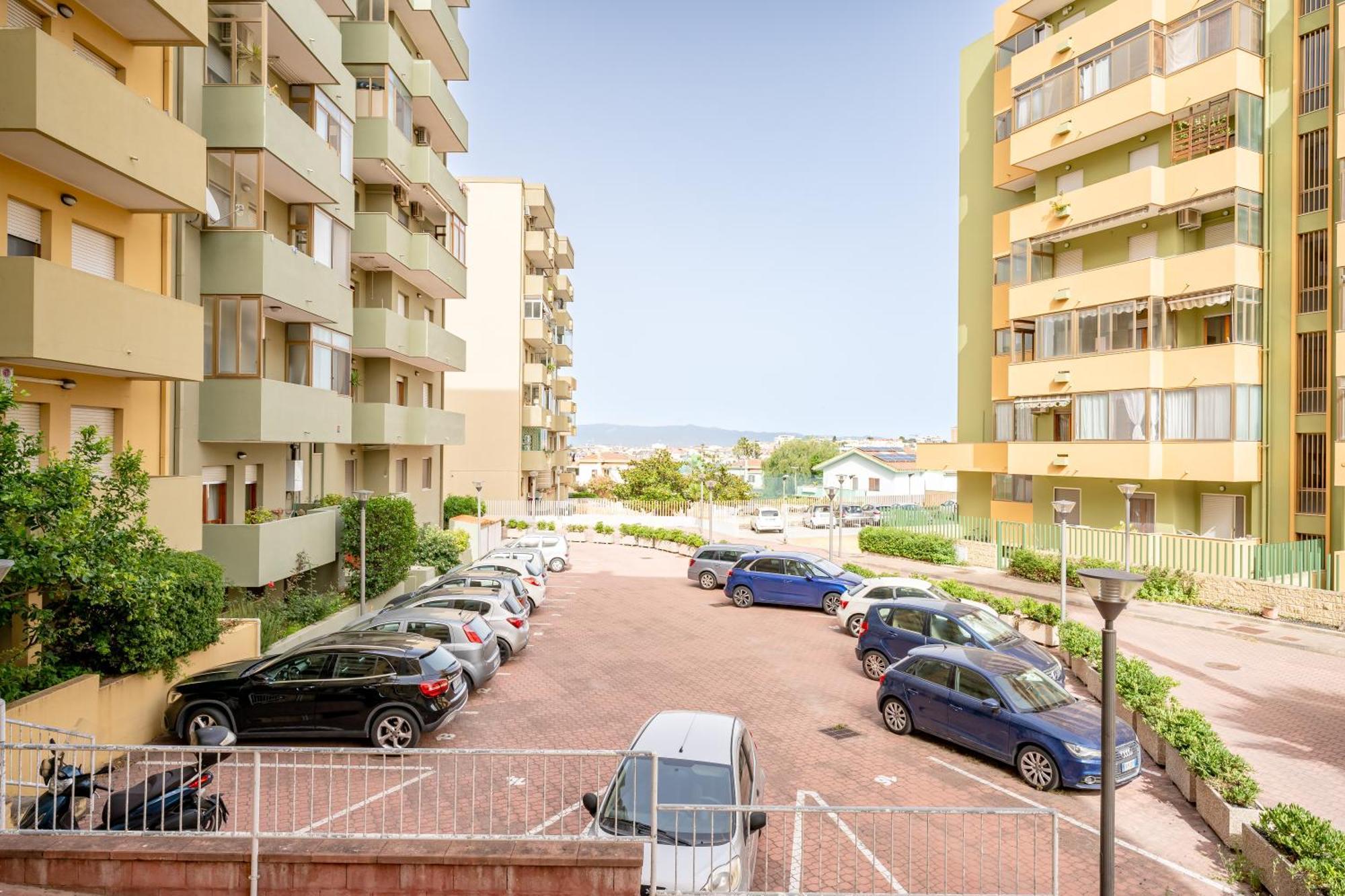 Kalbia Apartment Or Rooms Renovated, Functional, Intimate And More Cagliari Exterior photo